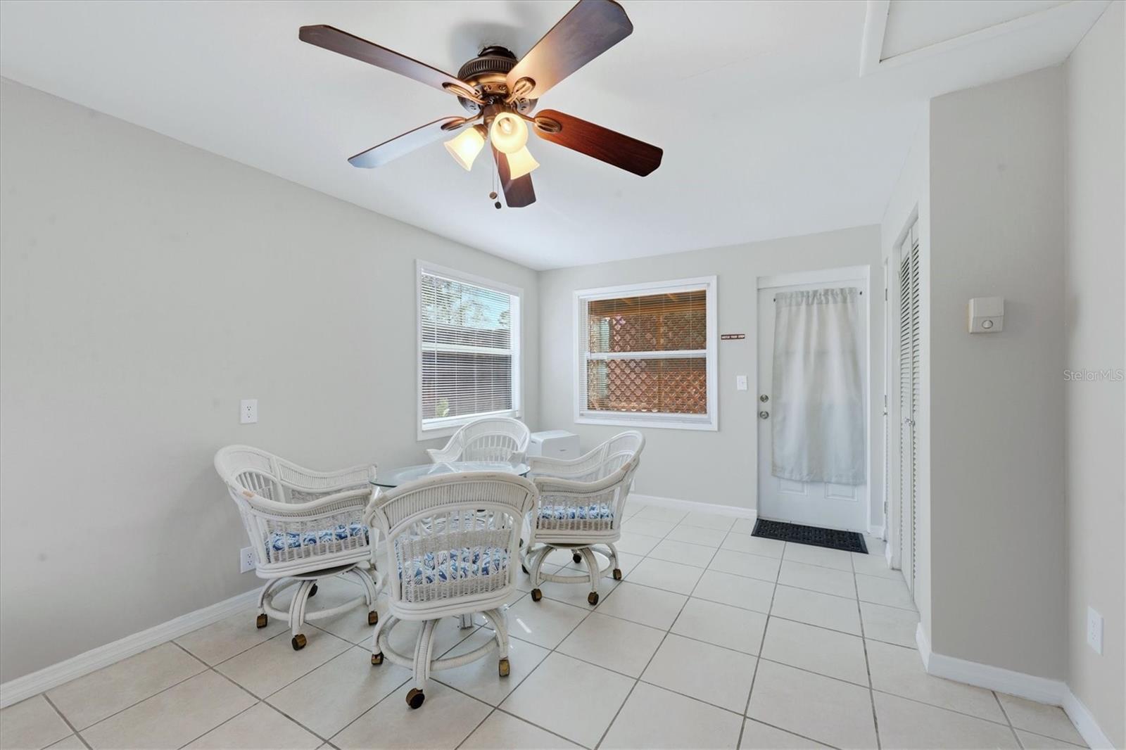 ENGLEWOOD VIEW - Residential