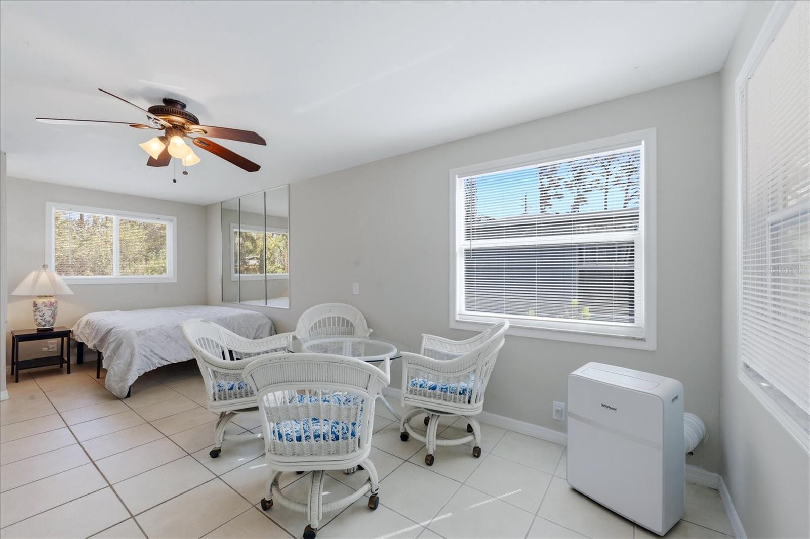 ENGLEWOOD VIEW - Residential