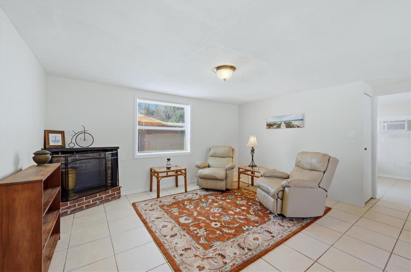 ENGLEWOOD VIEW - Residential