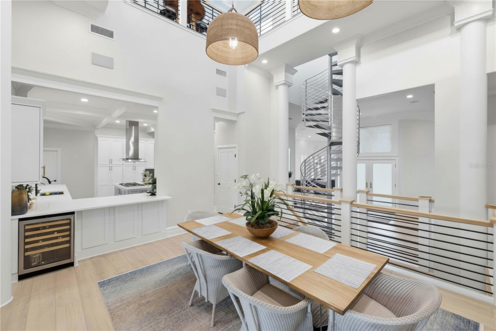 ELLIOT M PROP SIESTA KEY - Residential