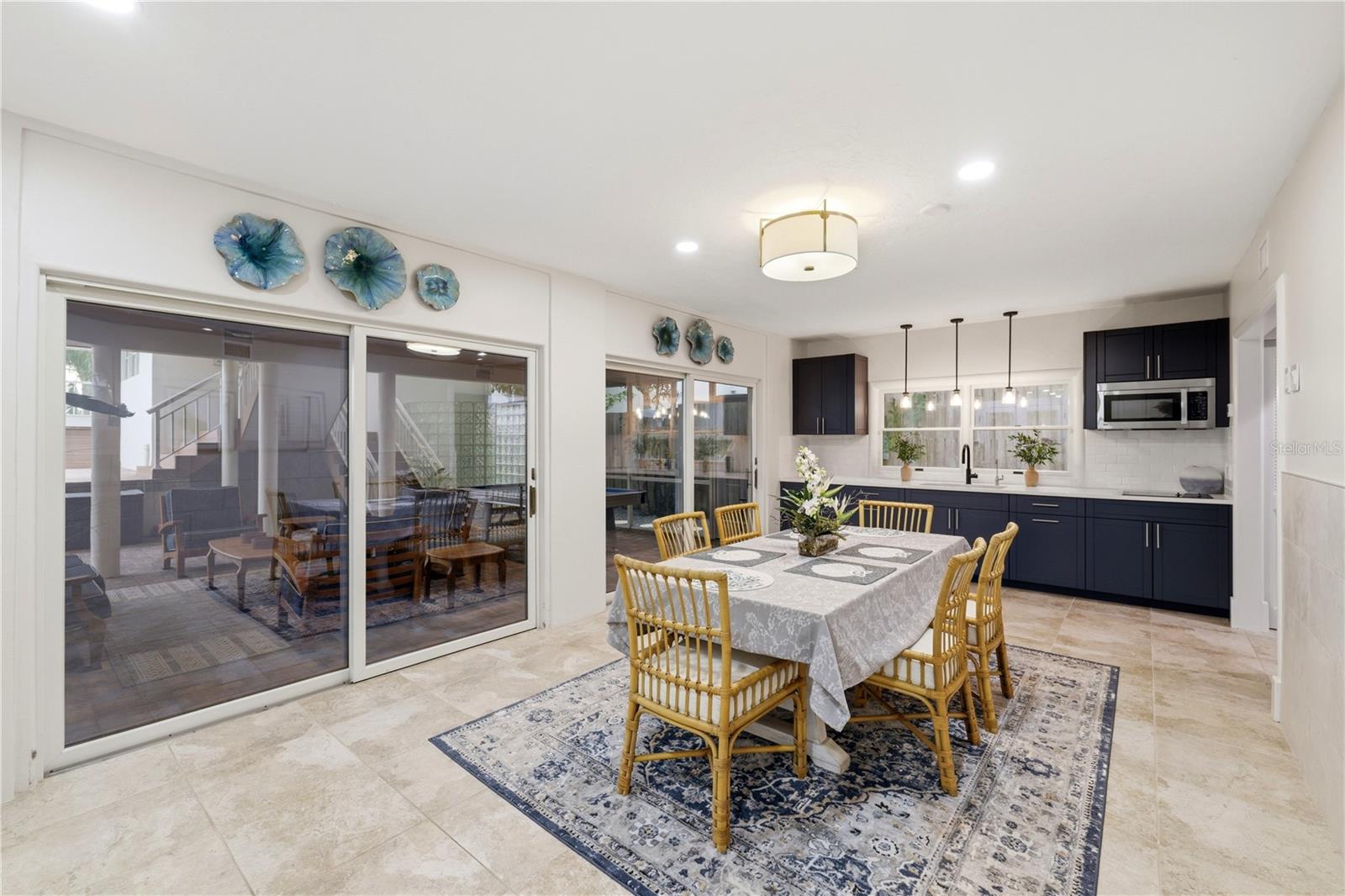 ELLIOT M PROP SIESTA KEY - Residential