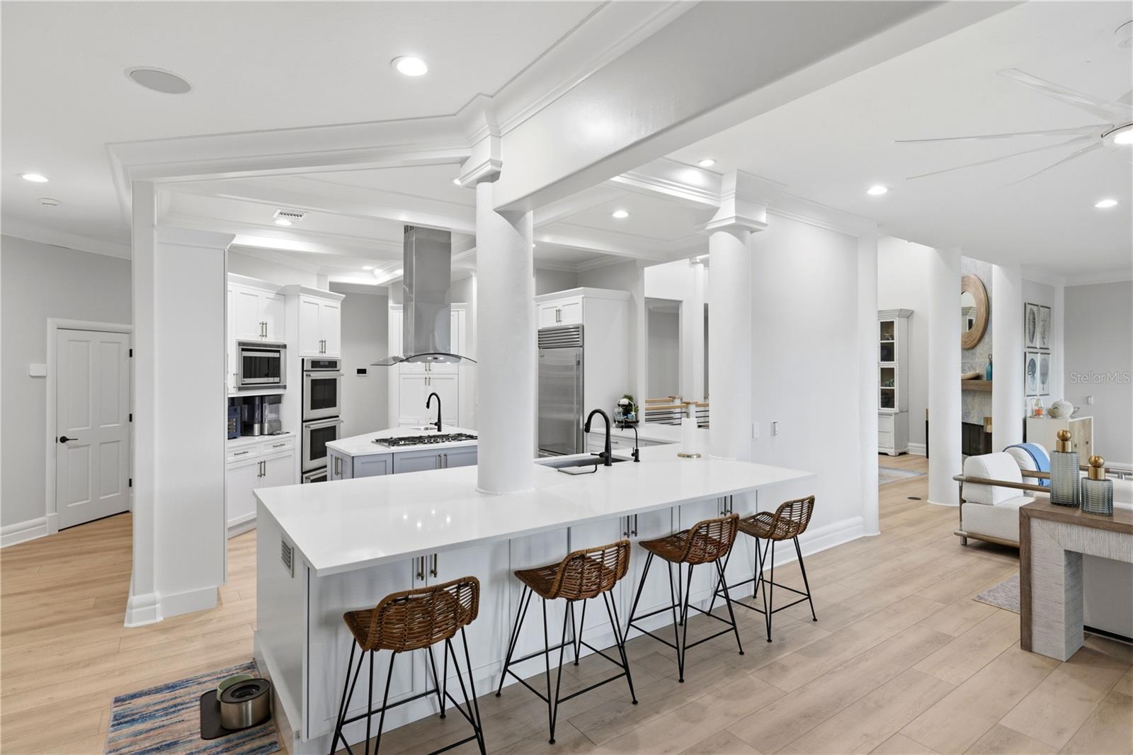 ELLIOT M PROP SIESTA KEY - Residential