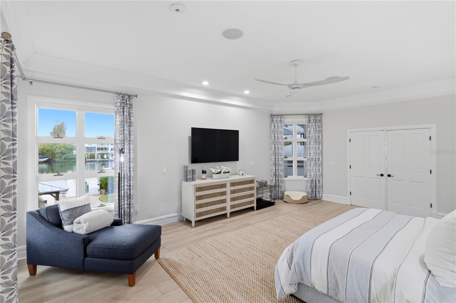 ELLIOT M PROP SIESTA KEY - Residential