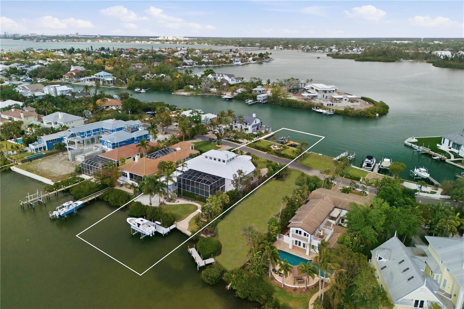 ELLIOT M PROP SIESTA KEY - Residential