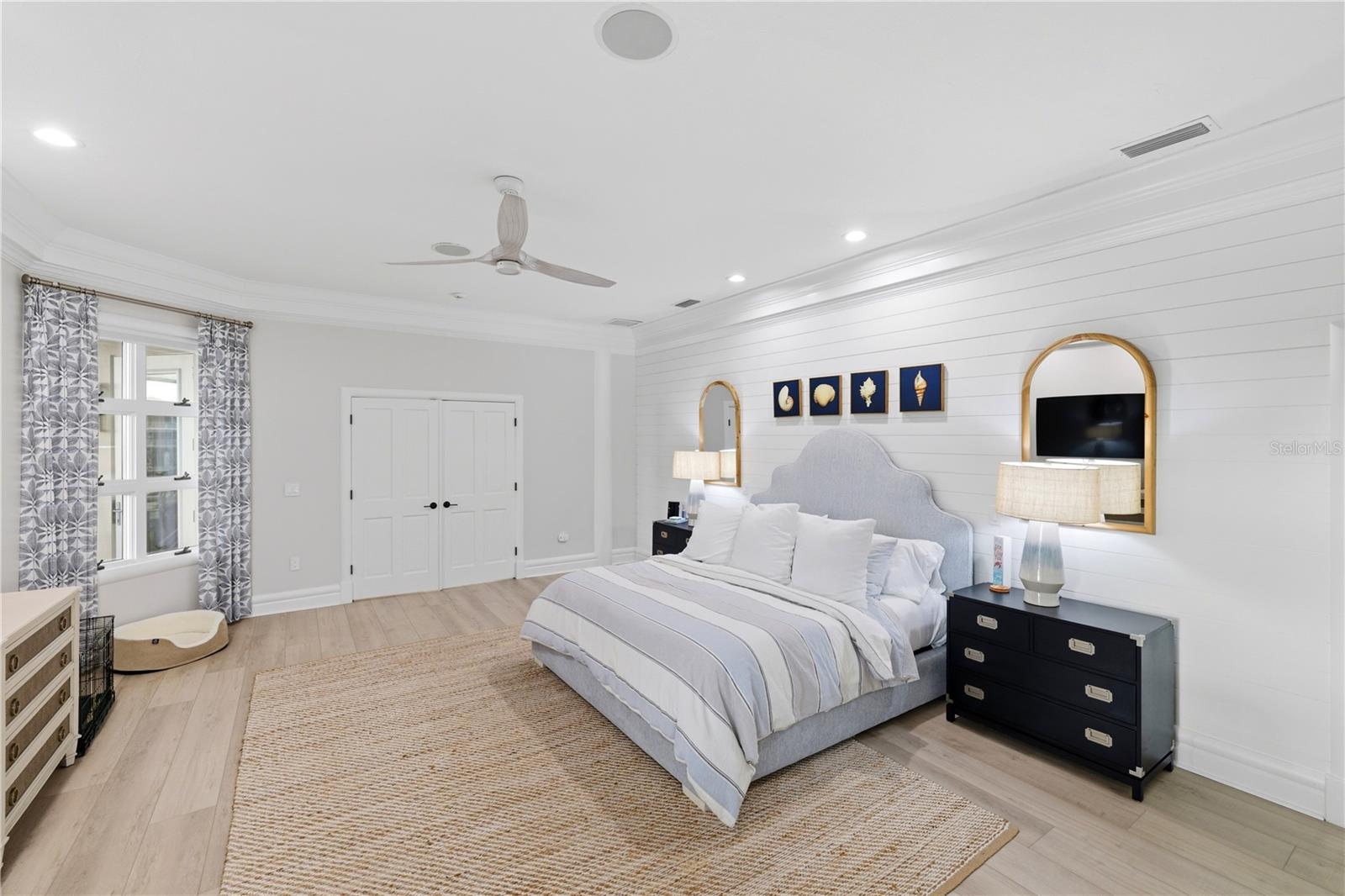 ELLIOT M PROP SIESTA KEY - Residential