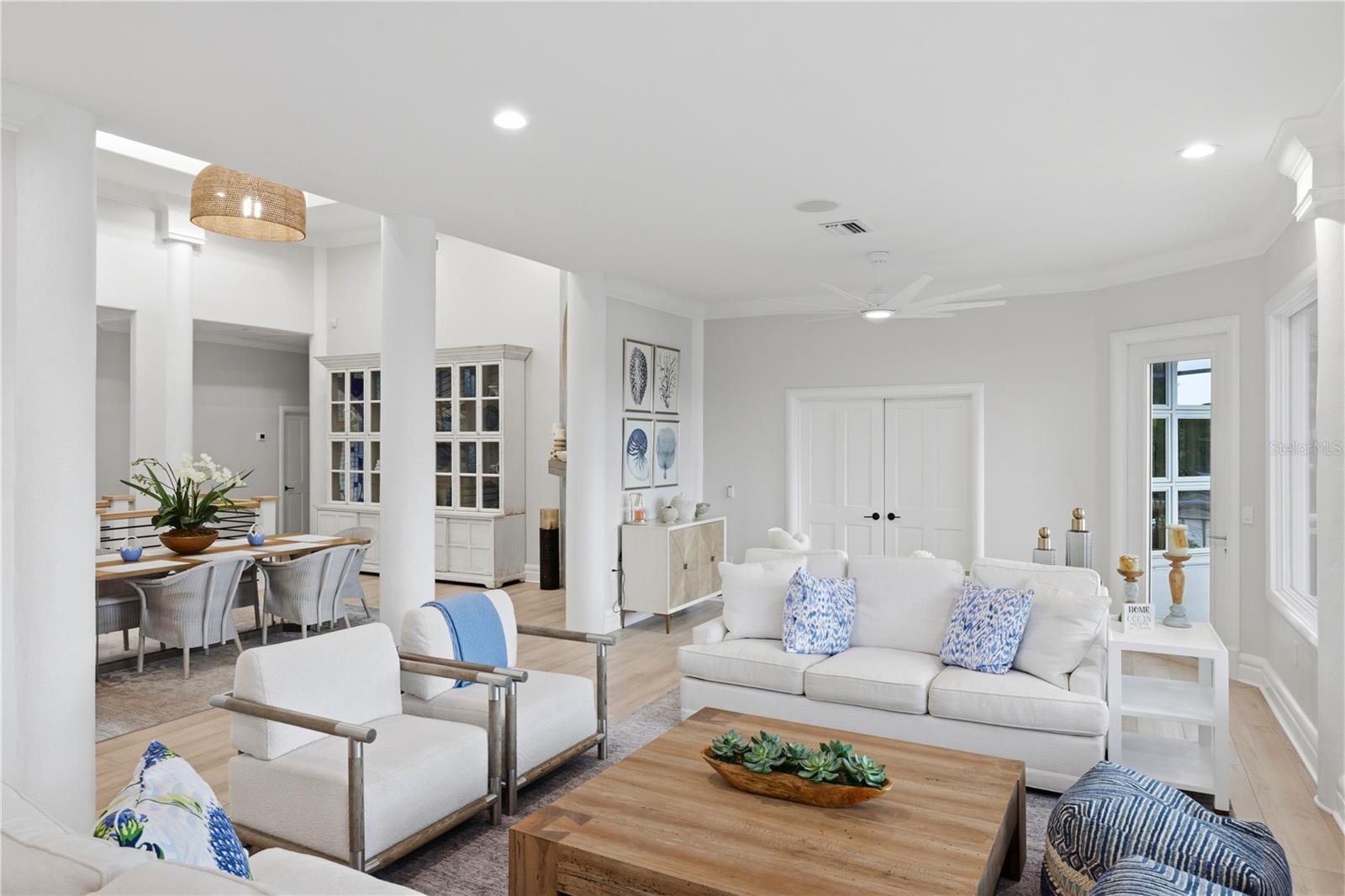 ELLIOT M PROP SIESTA KEY - Residential