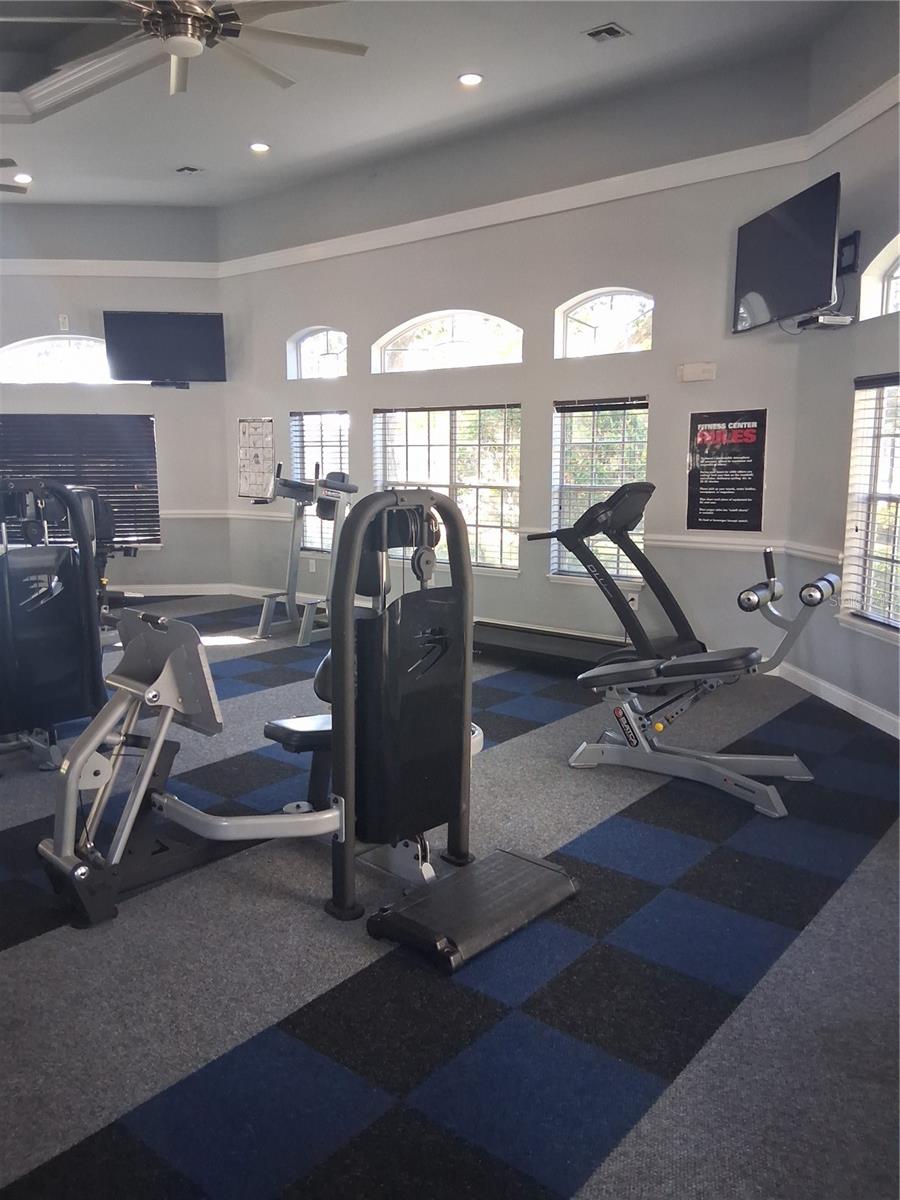 AUDUBON VILLAS AT HUNTERS CREEK - Residential Lease