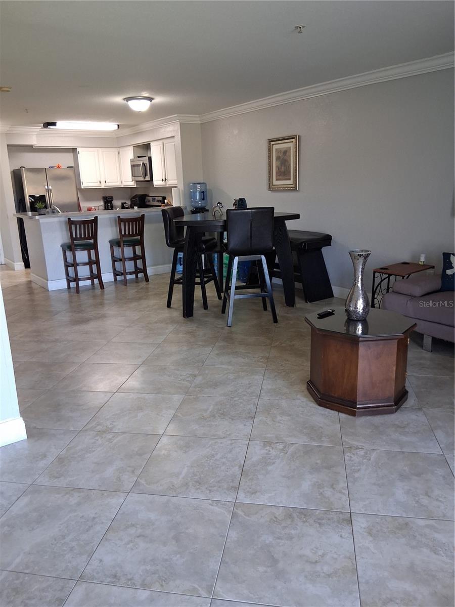 AUDUBON VILLAS AT HUNTERS CREEK - Residential Lease