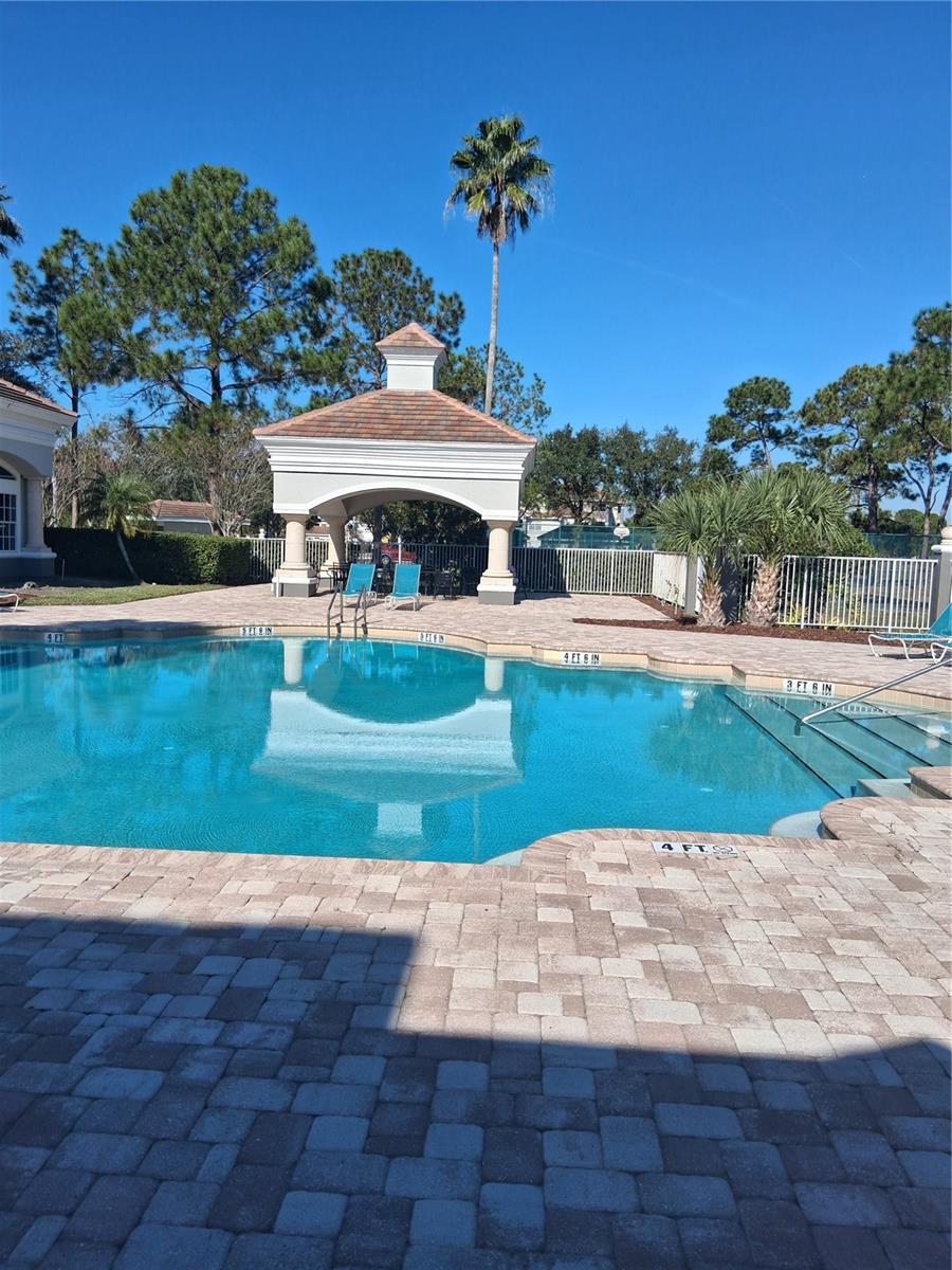 AUDUBON VILLAS AT HUNTERS CREEK - Residential Lease