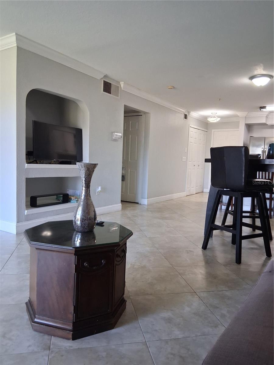 AUDUBON VILLAS AT HUNTERS CREEK - Residential Lease