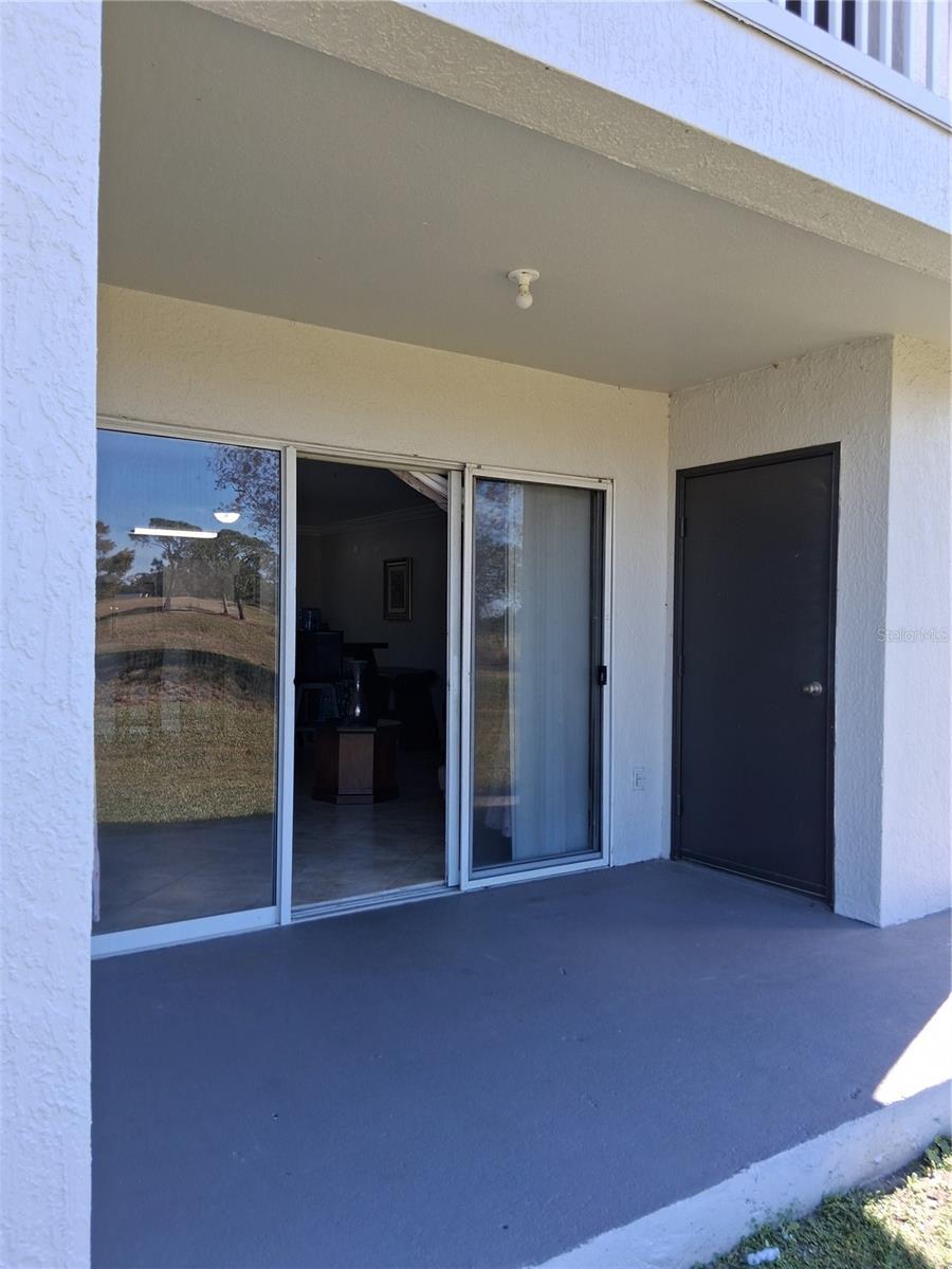 AUDUBON VILLAS AT HUNTERS CREEK - Residential Lease