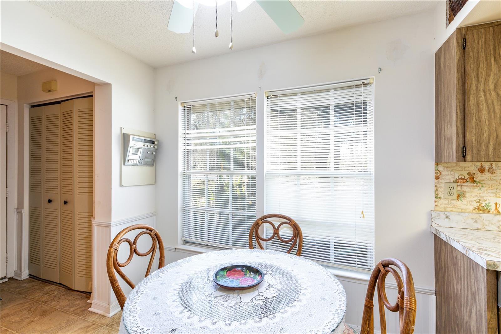 DONNA VISTA - Residential