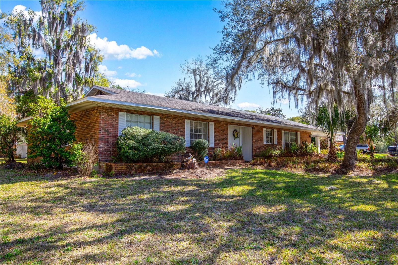 DONNA VISTA - Residential