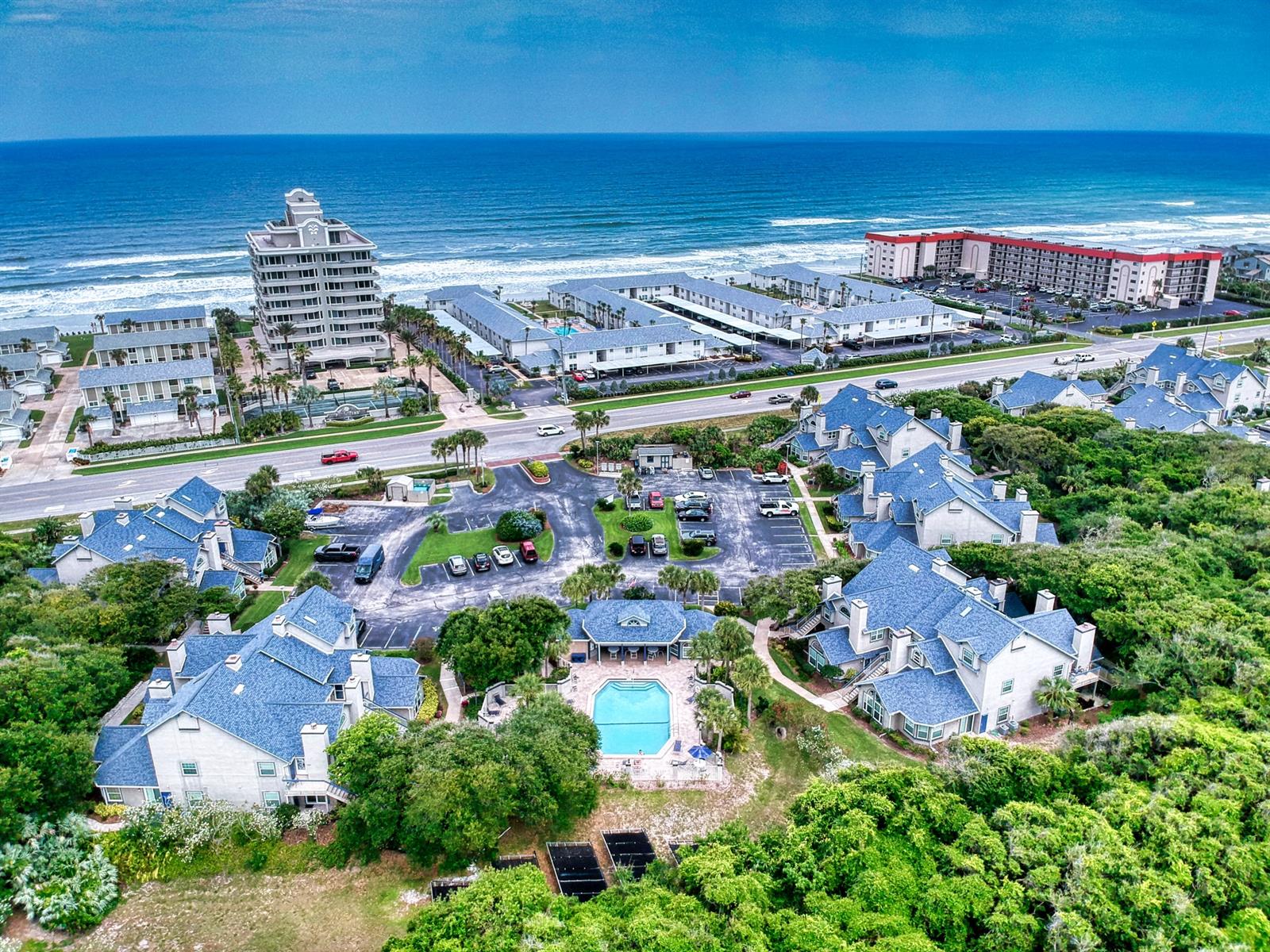 Sun Beach Club Condo Ph 01-03 - Residential