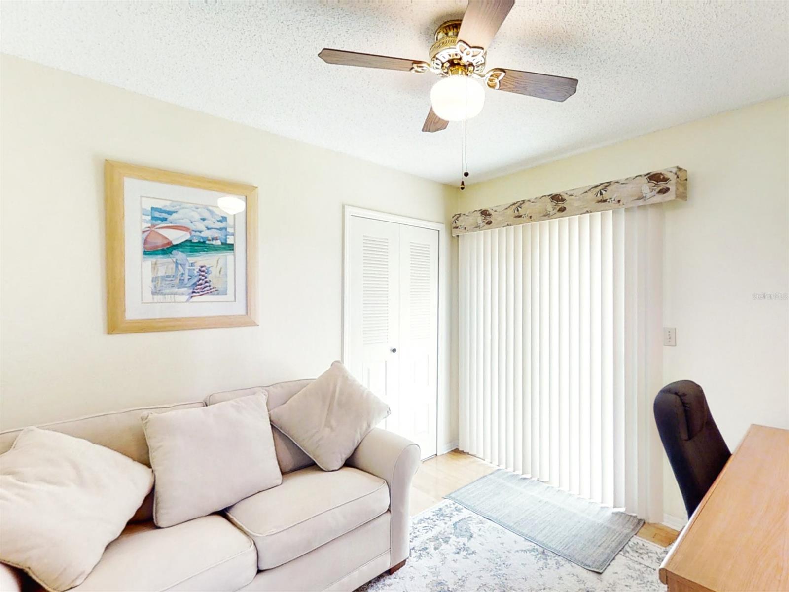 Sun Beach Club Condo Ph 01-03 - Residential