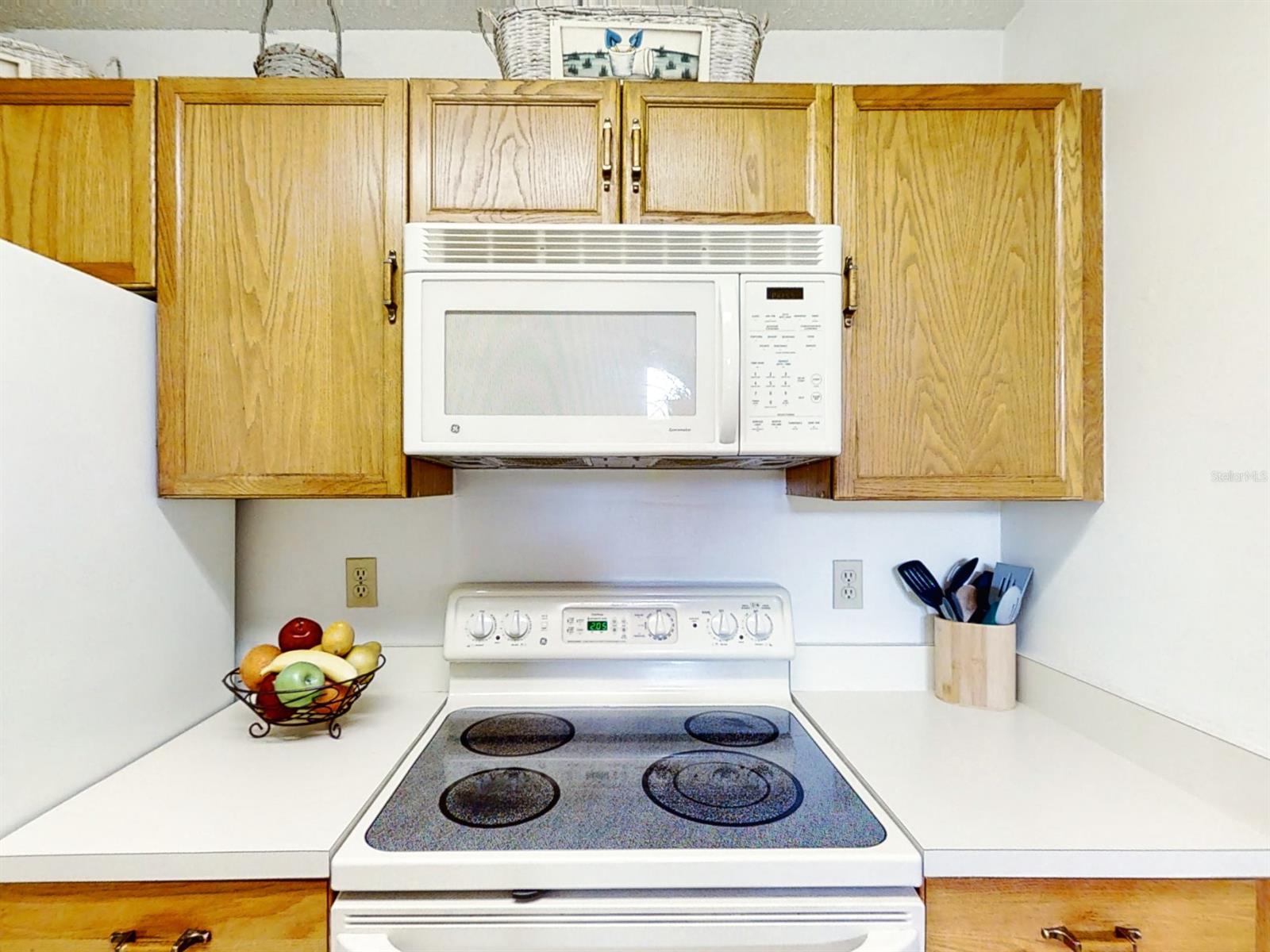 Sun Beach Club Condo Ph 01-03 - Residential