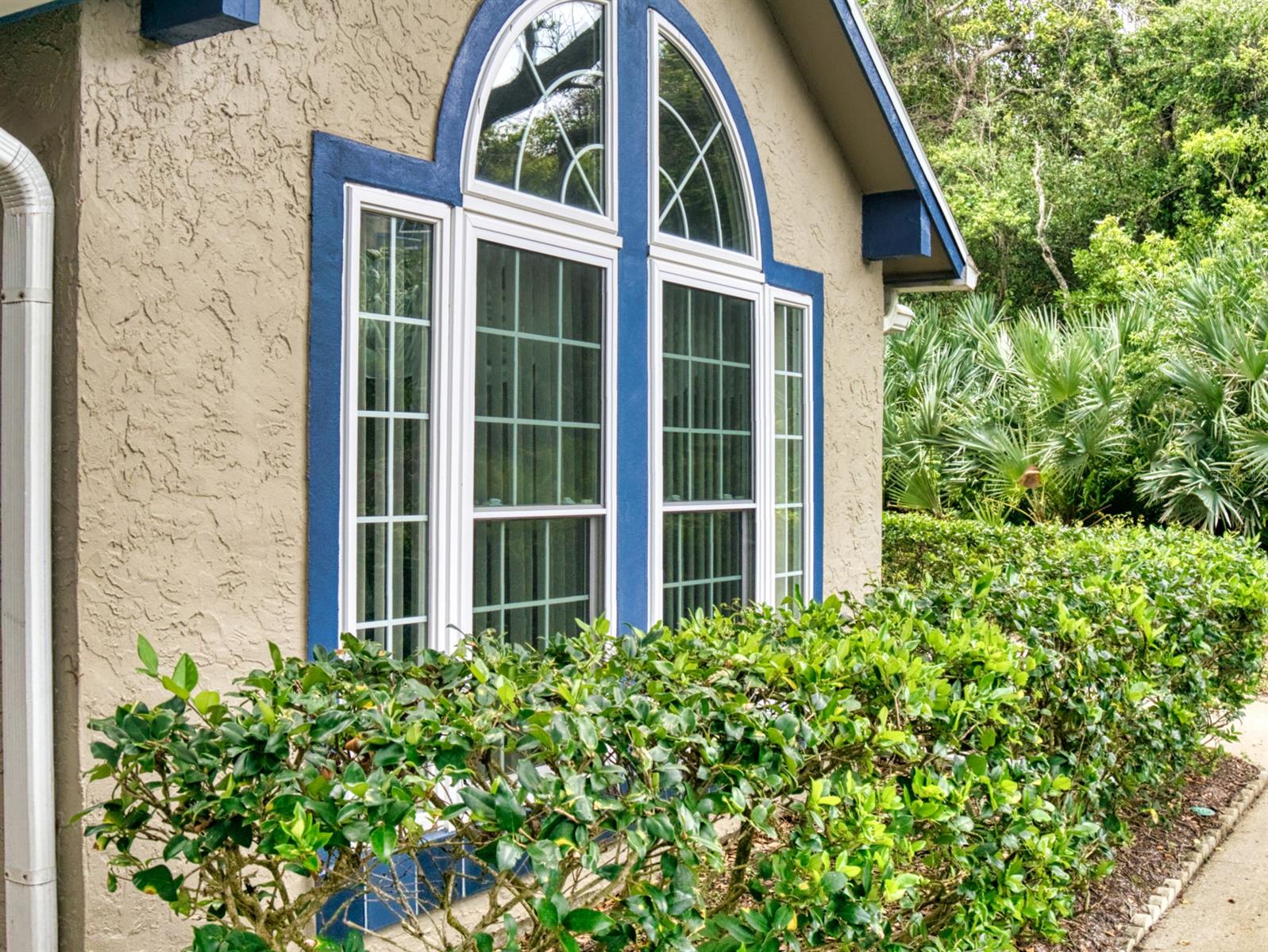 Sun Beach Club Condo Ph 01-03 - Residential