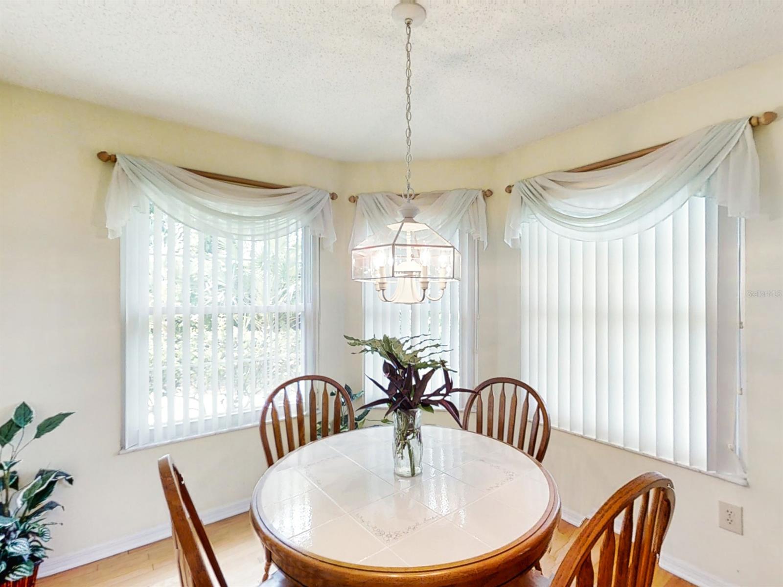 Sun Beach Club Condo Ph 01-03 - Residential