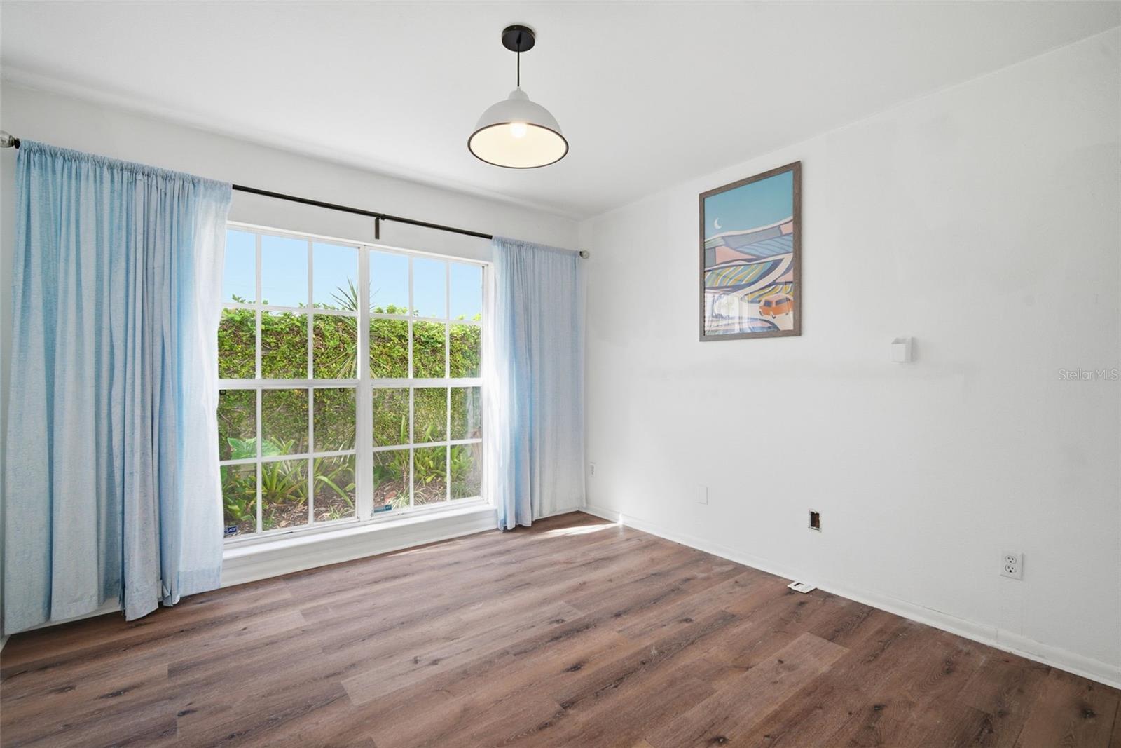 SUNSET PARK - Residential