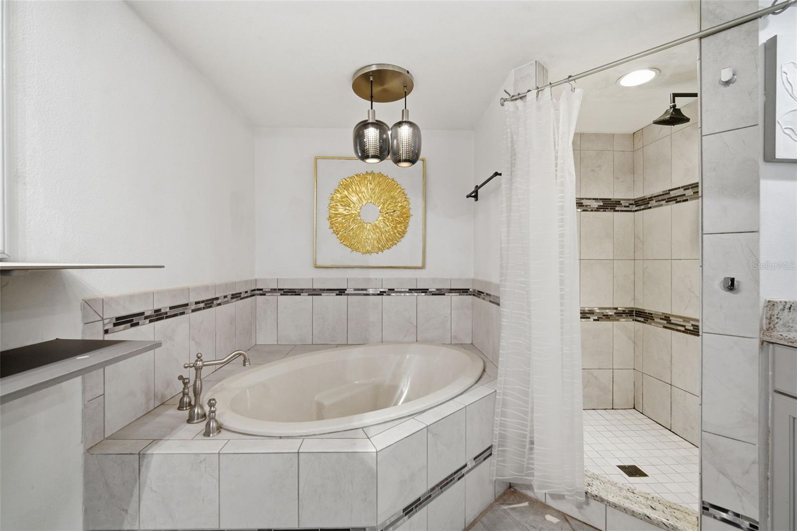 SUNSET PARK - Residential