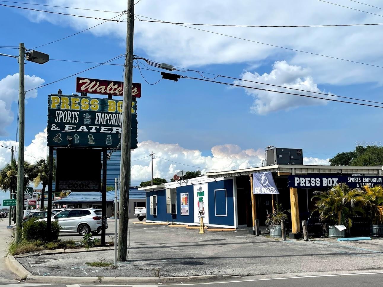 SUNSET PARK - Residential