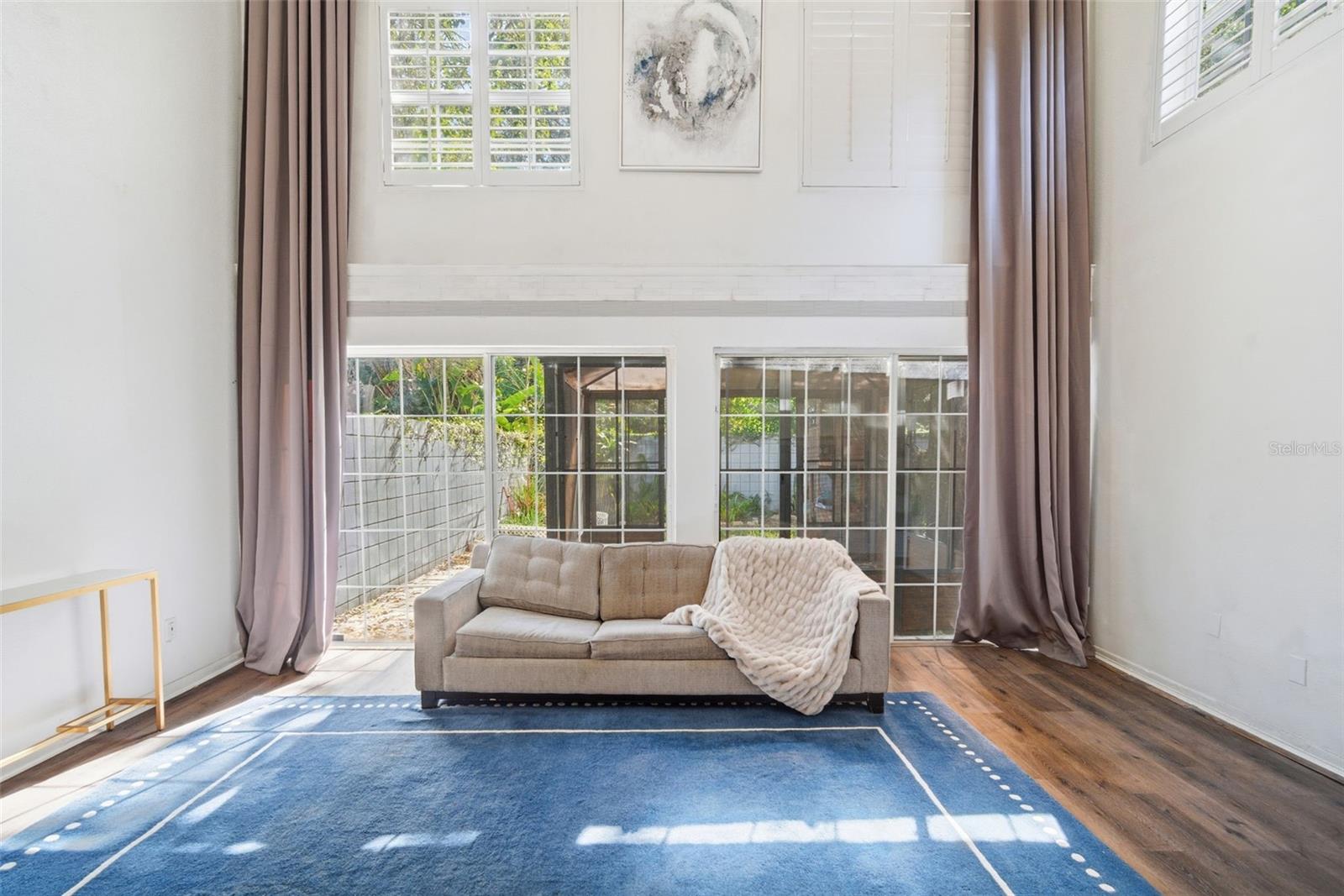 SUNSET PARK - Residential