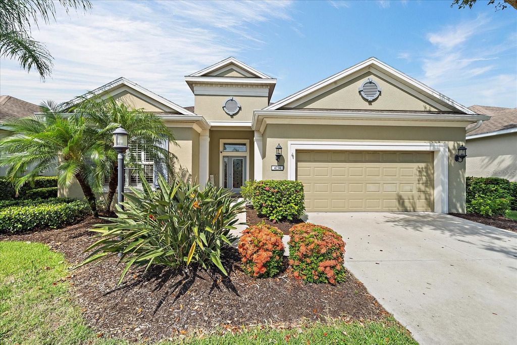 Photo of 4734 Claremont Park Drive, Bradenton, FL 34211 (MLS # A4651351)