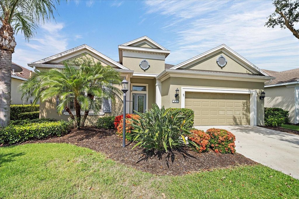 Photo of 4734 Claremont Park Drive, Bradenton, FL 34211 (MLS # A4651351)