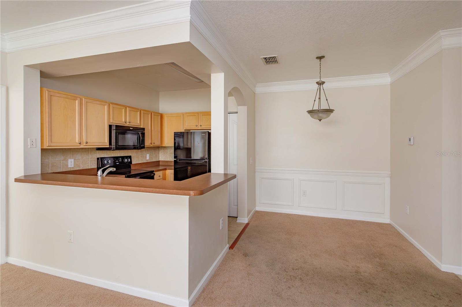 DISCOVERY PALMS - Residential