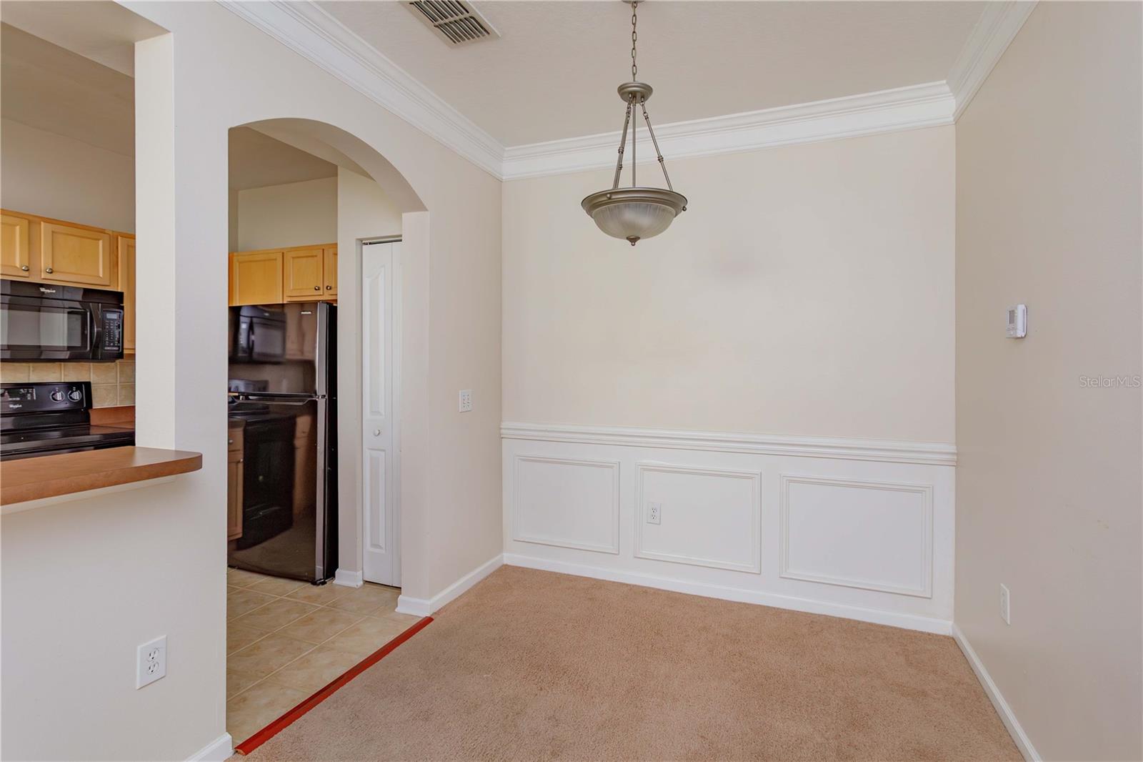 DISCOVERY PALMS - Residential