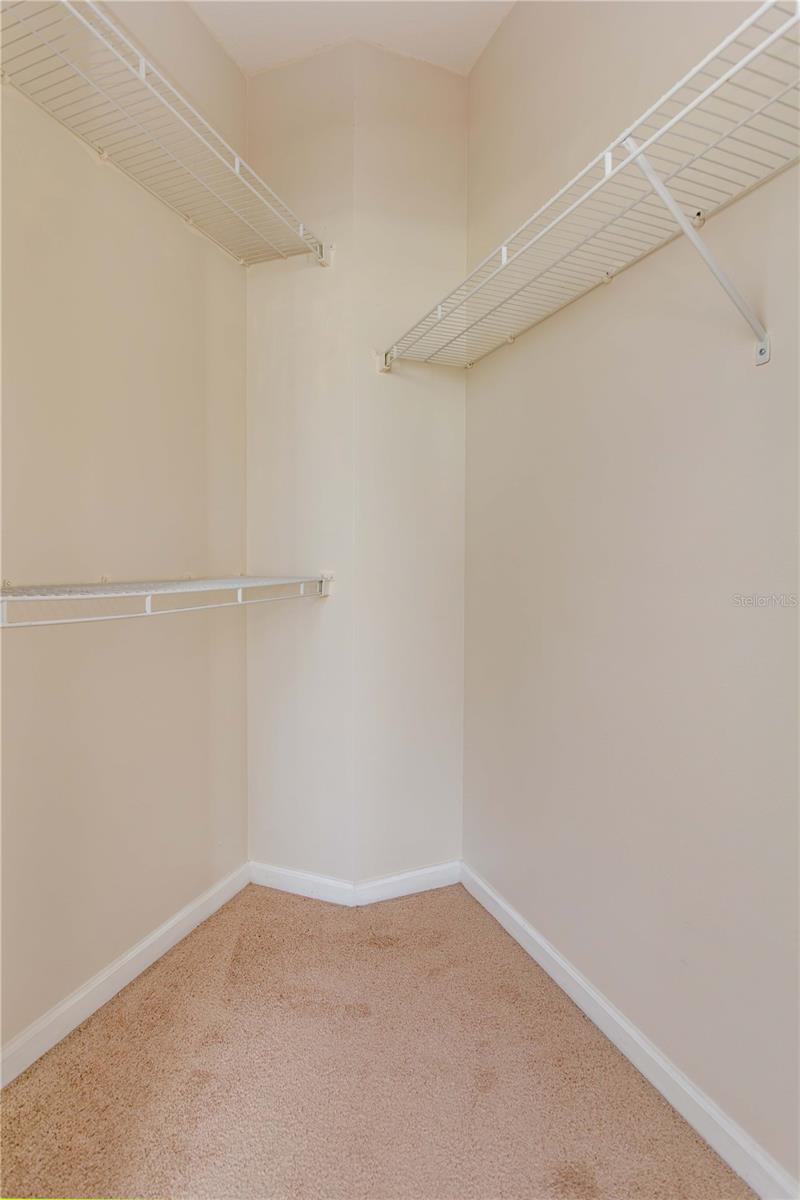 DISCOVERY PALMS - Residential