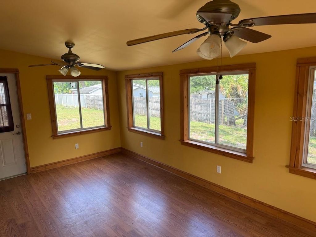 Photo of 9825 SE 170th Lane, Summerfield, FL 34491 (MLS # OM724721)