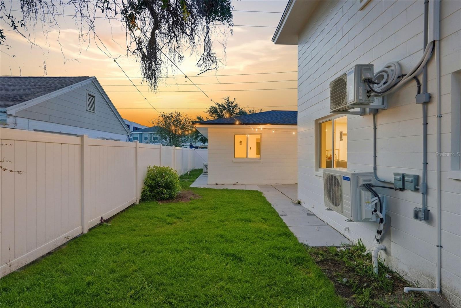WEST CENTRAL AVE RESUB - Residential Income