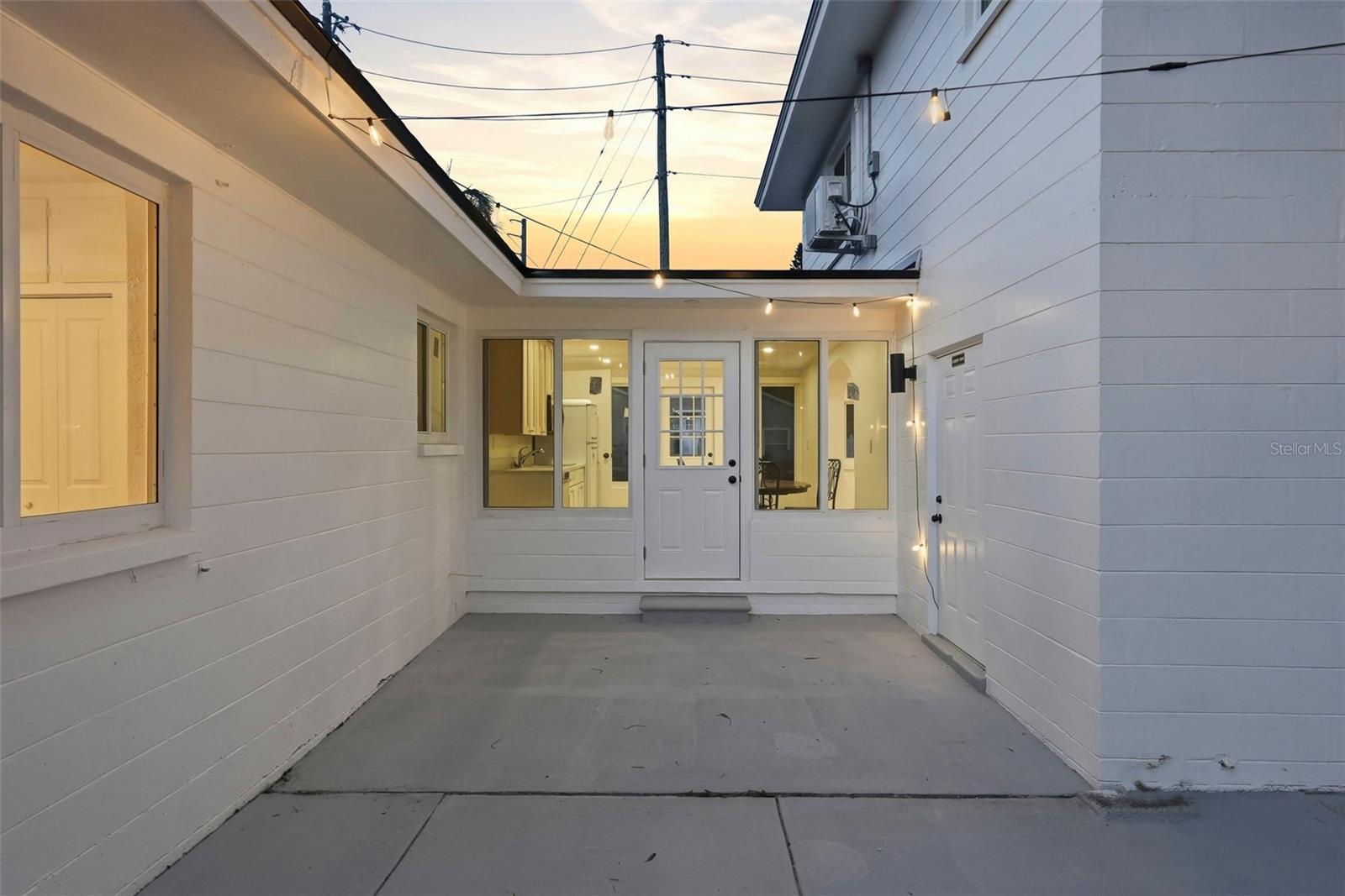 WEST CENTRAL AVE RESUB - Residential Income