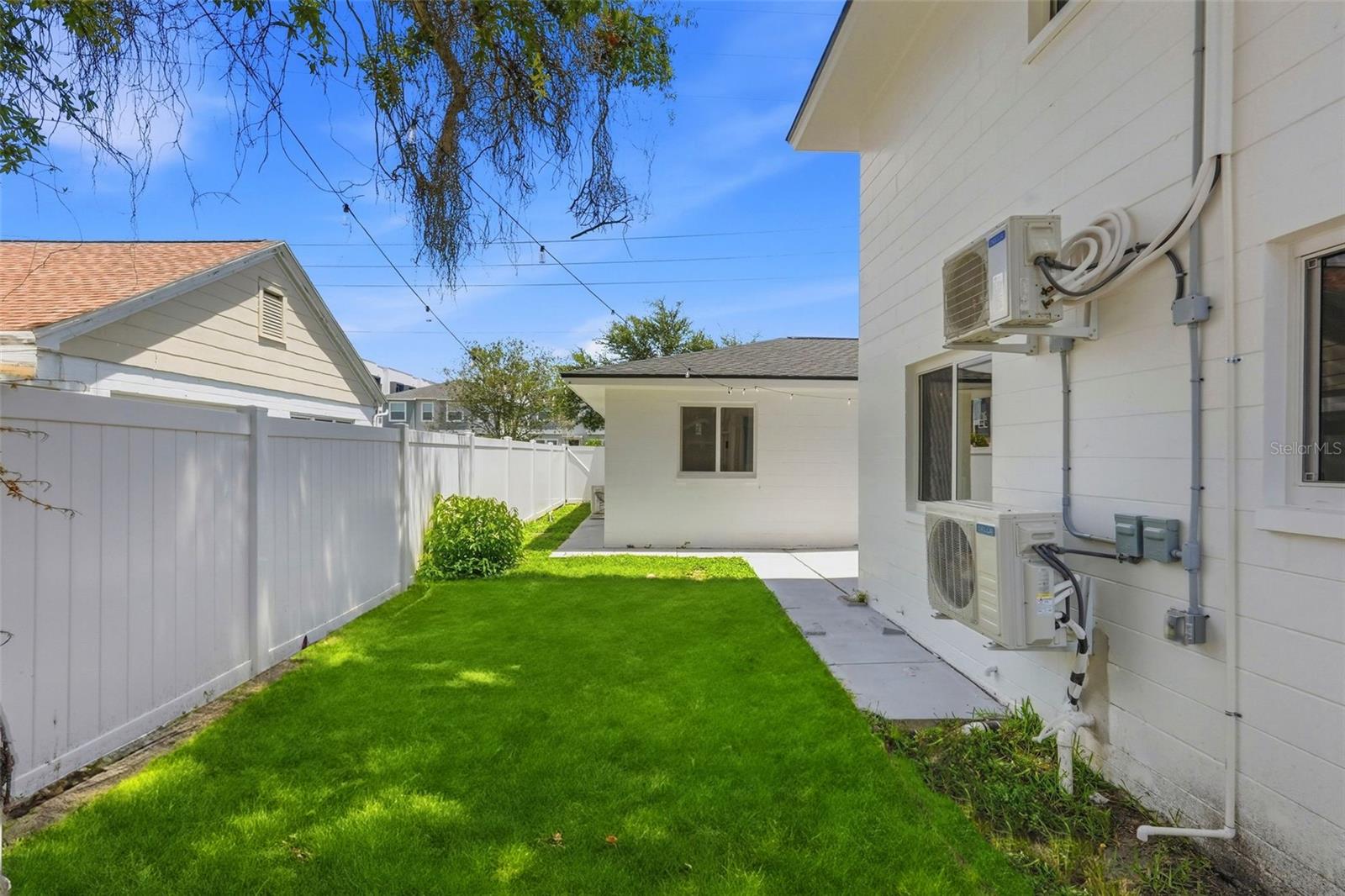 WEST CENTRAL AVE RESUB - Residential Income