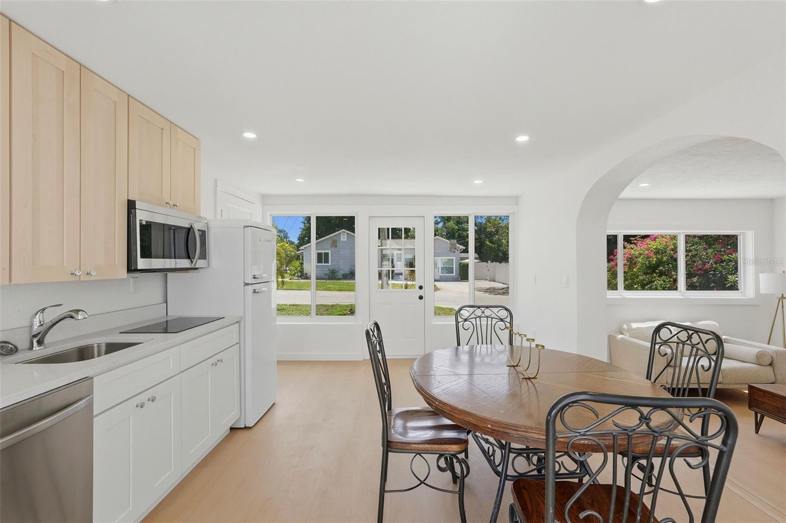 WEST CENTRAL AVE RESUB - Residential Income