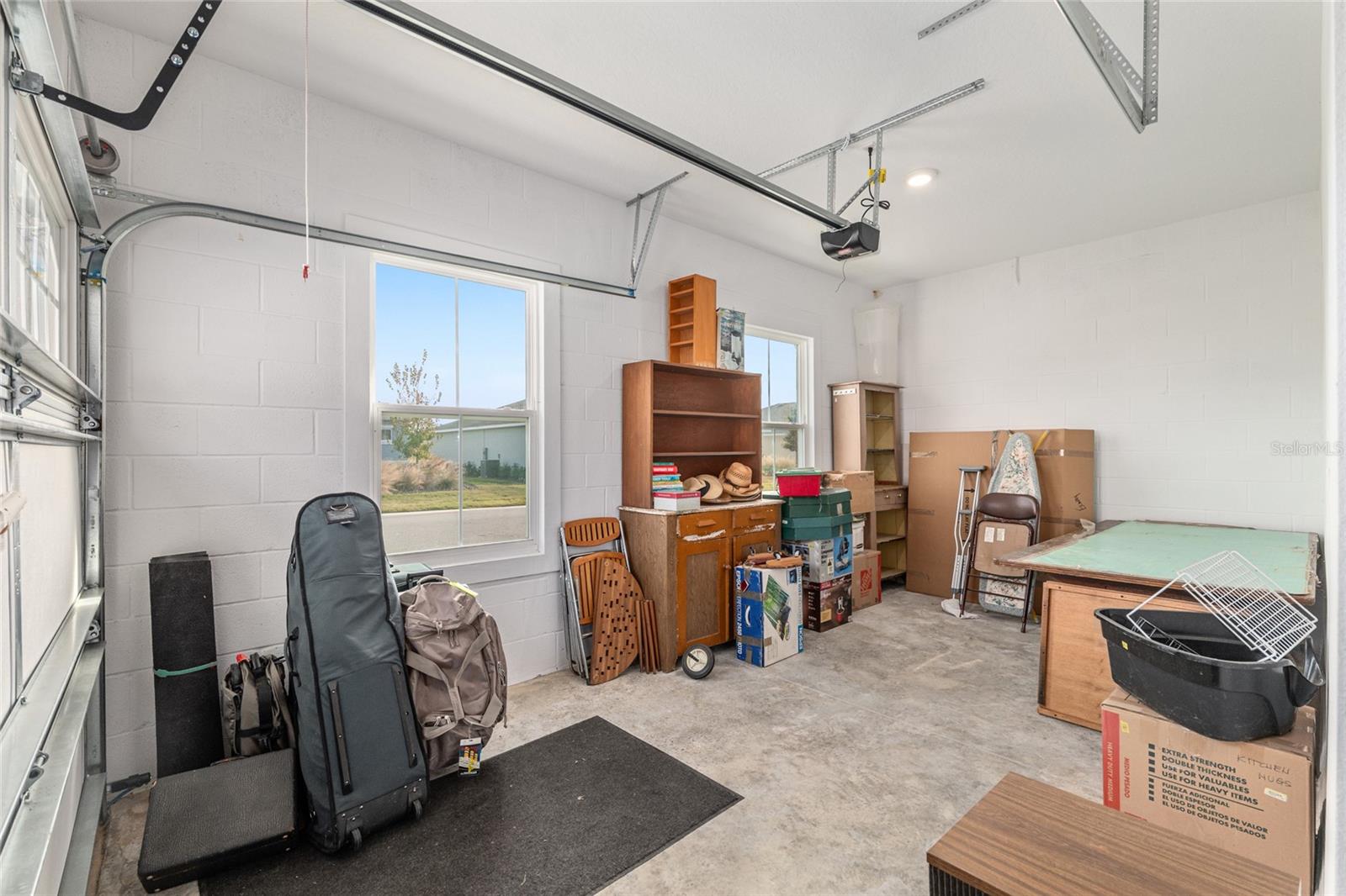 ON TOP OF THE WORLD - Residential