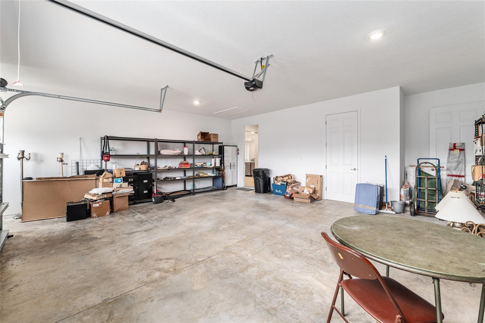 ON TOP OF THE WORLD - Residential