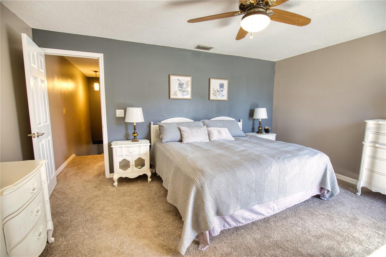 SUTTON PLACE - Residential Lease