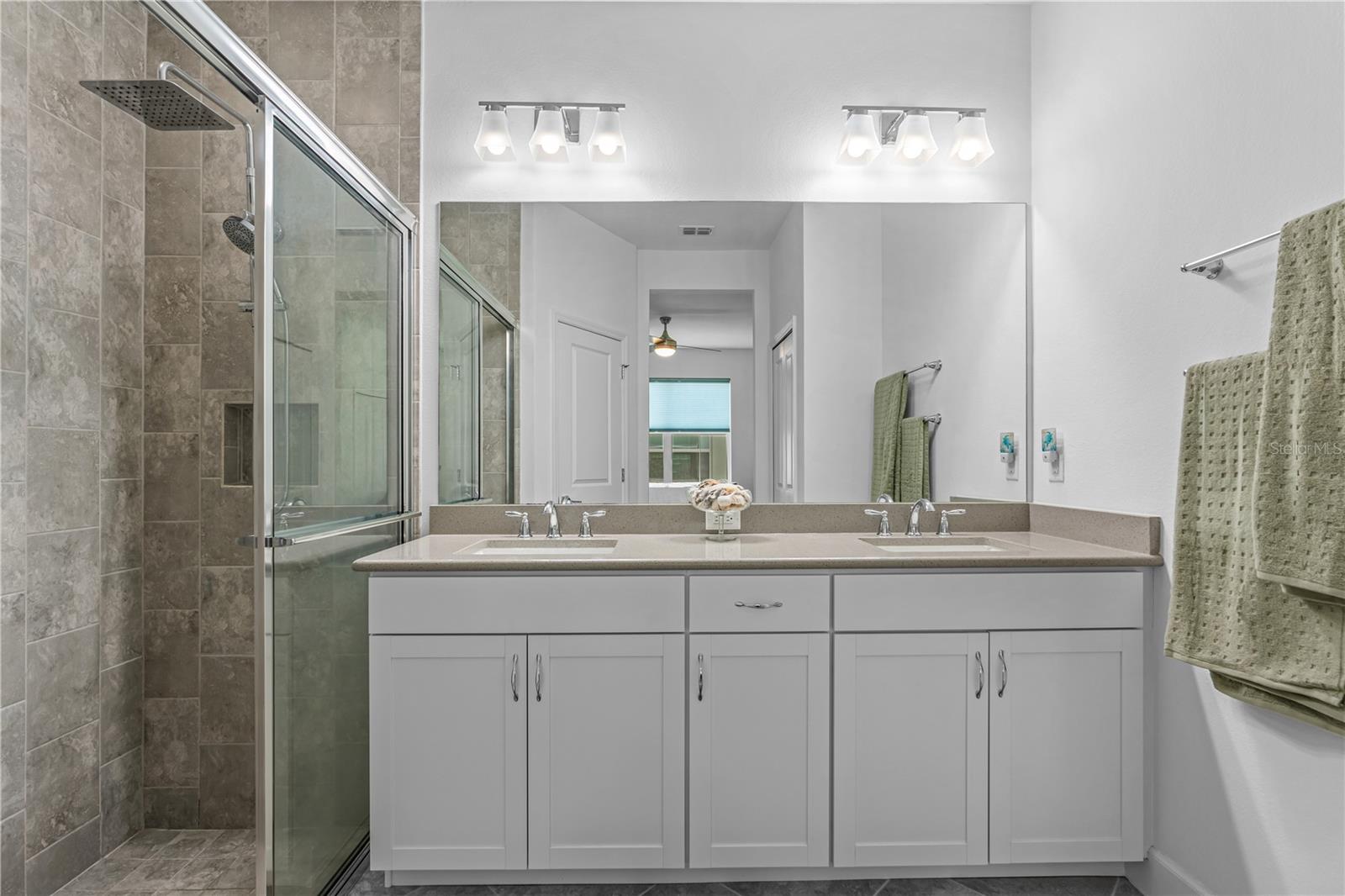 LATITUDE/DAYTONA BEACH PH 5 - Residential