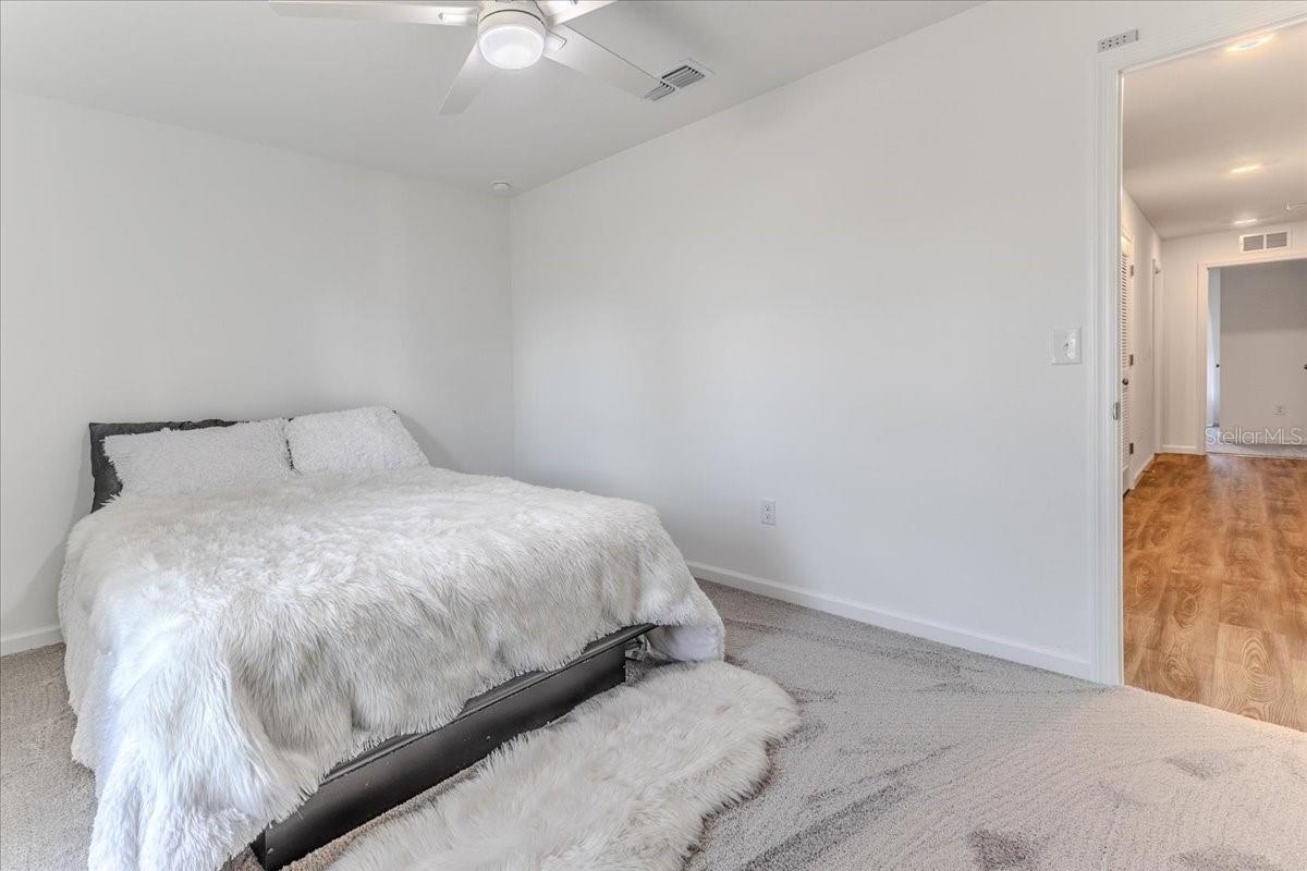 ROYAL HIGHLANDS - Residential