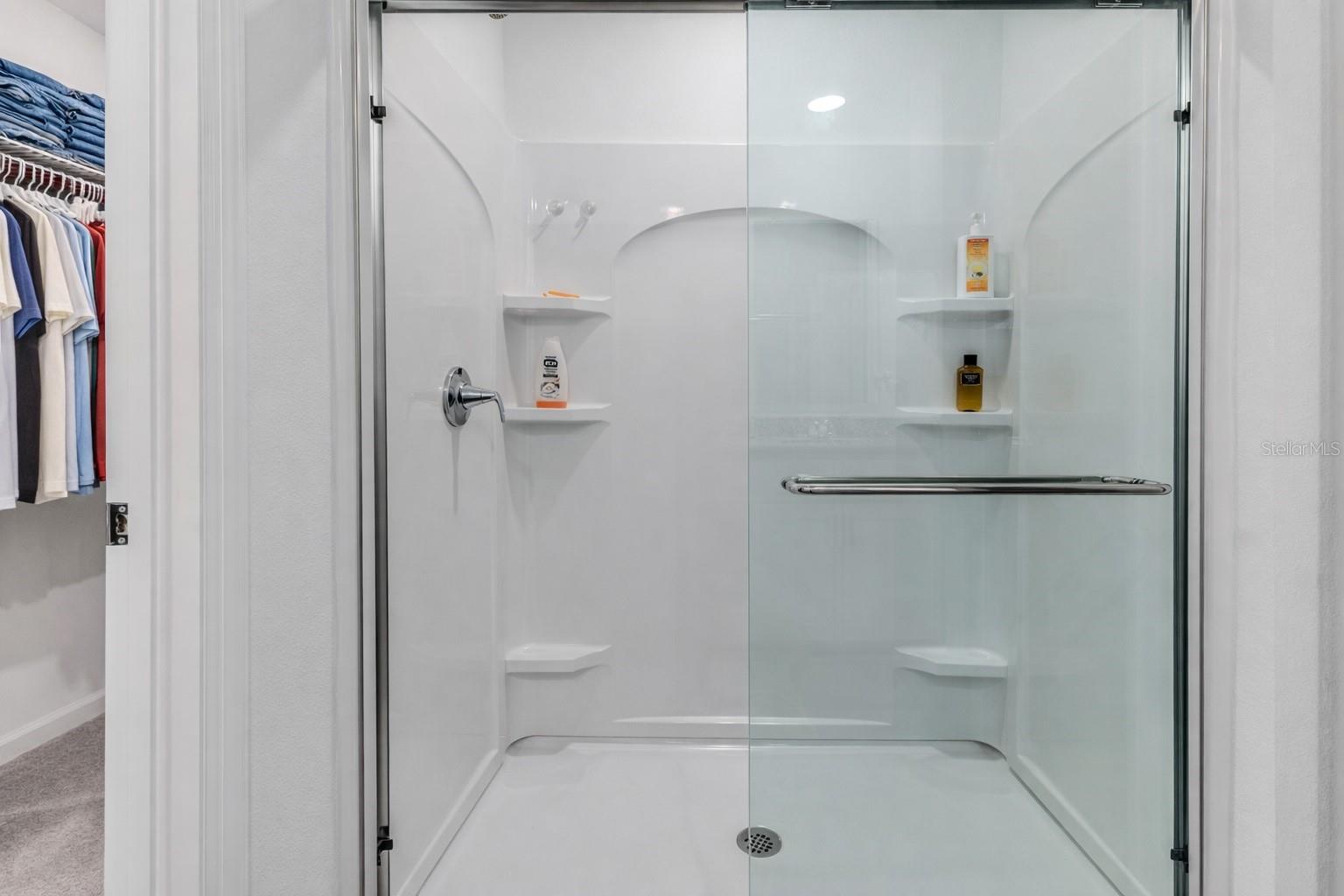 ROYAL HIGHLANDS - Residential