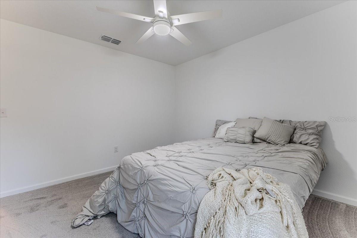 ROYAL HIGHLANDS - Residential