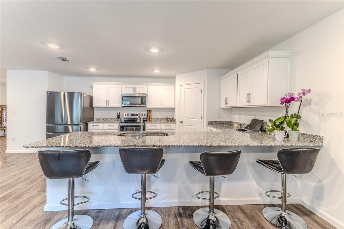 ROYAL HIGHLANDS - Residential