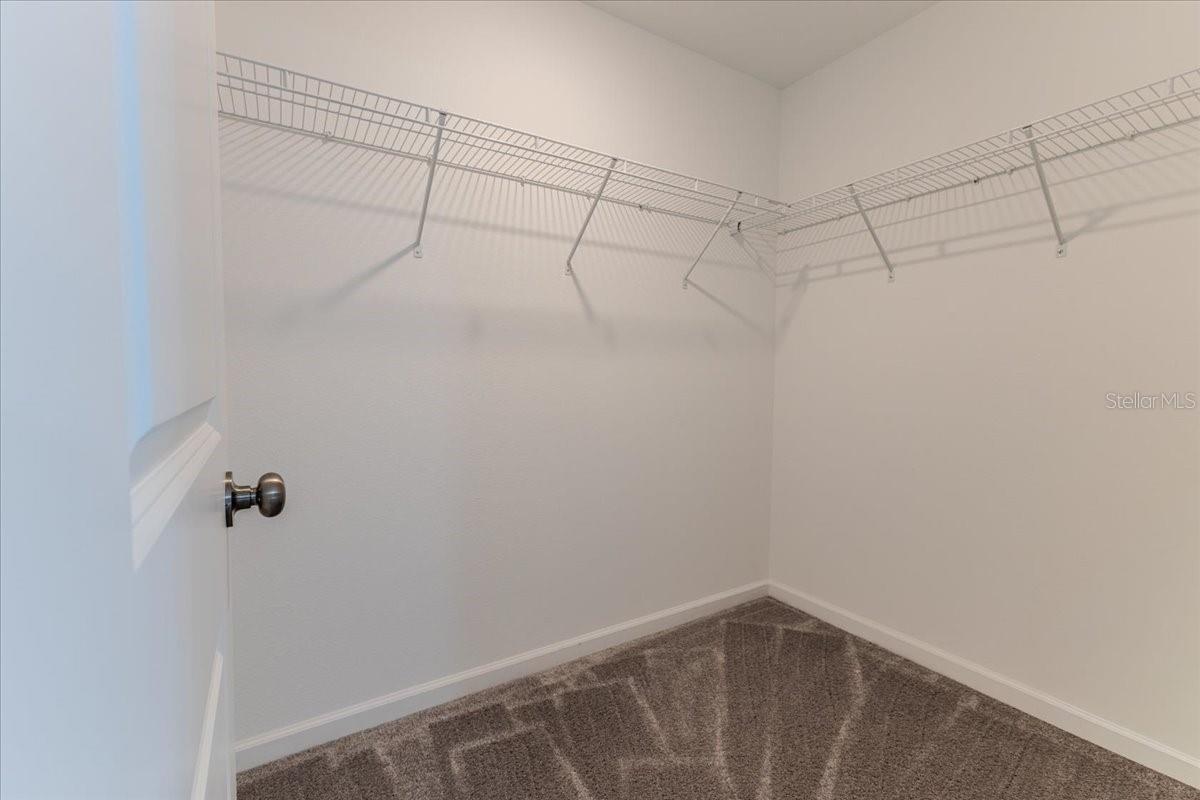 ROYAL HIGHLANDS - Residential