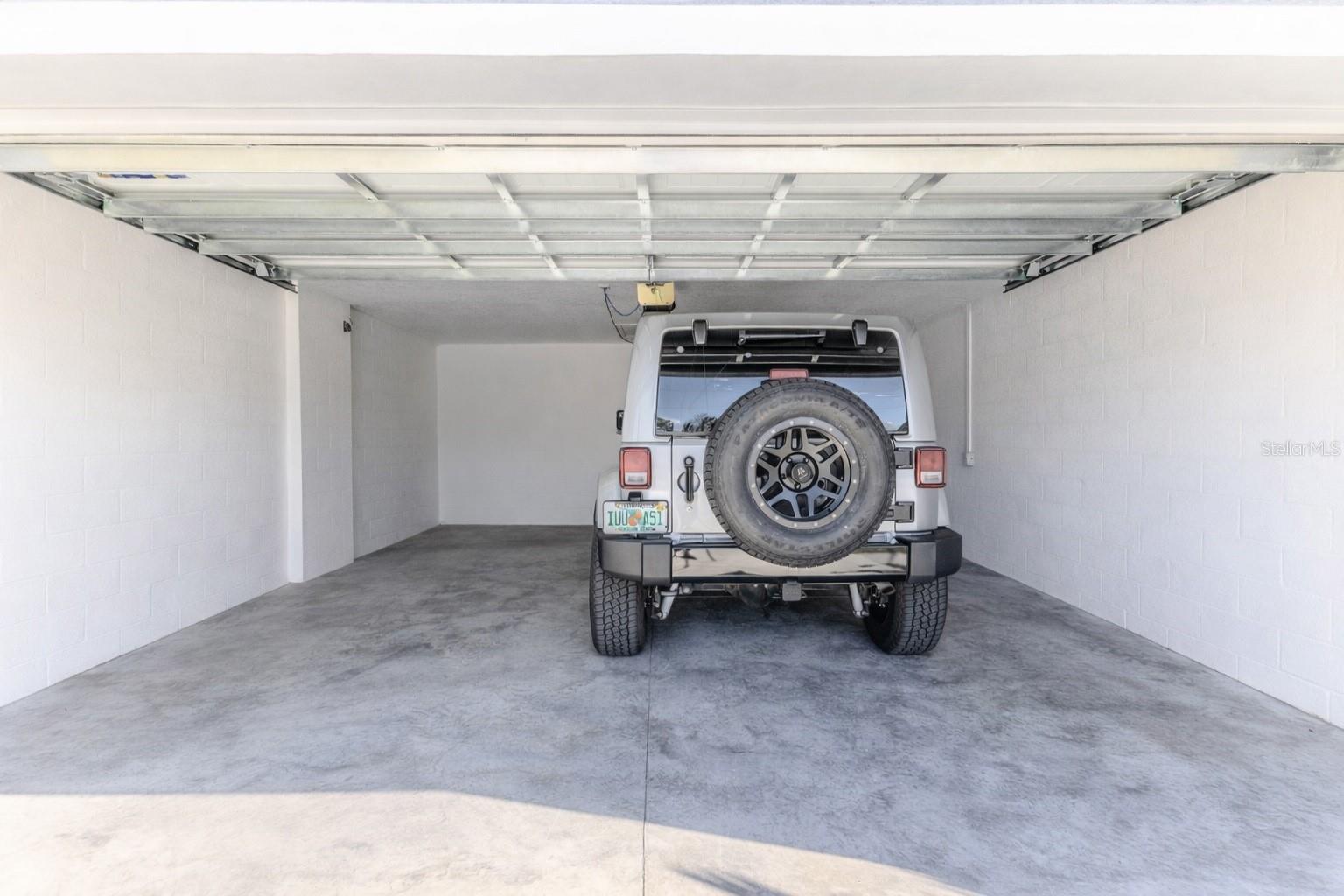 ROYAL HIGHLANDS - Residential