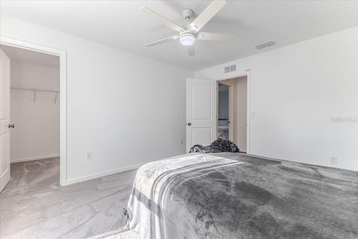 ROYAL HIGHLANDS - Residential