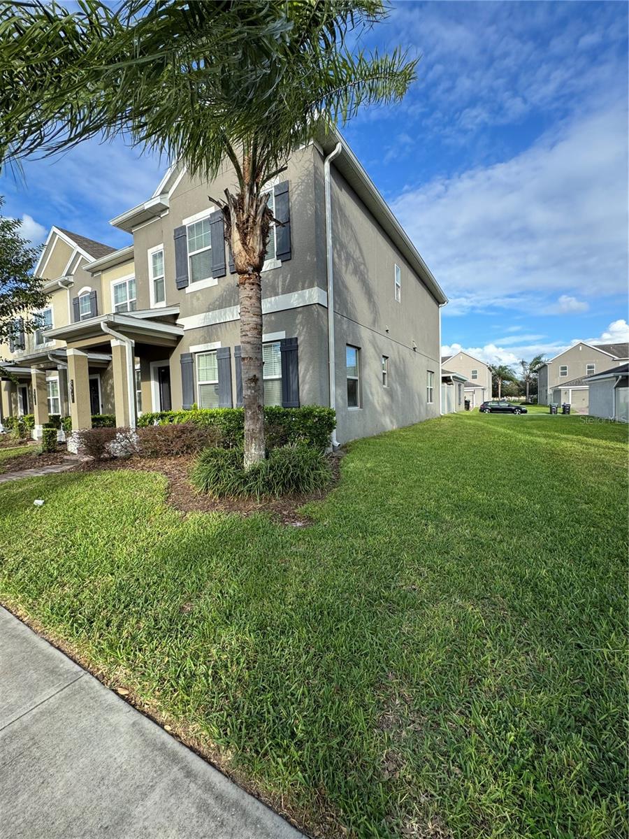 SUMMERLAKE GRVS PH 2 - Residential Lease