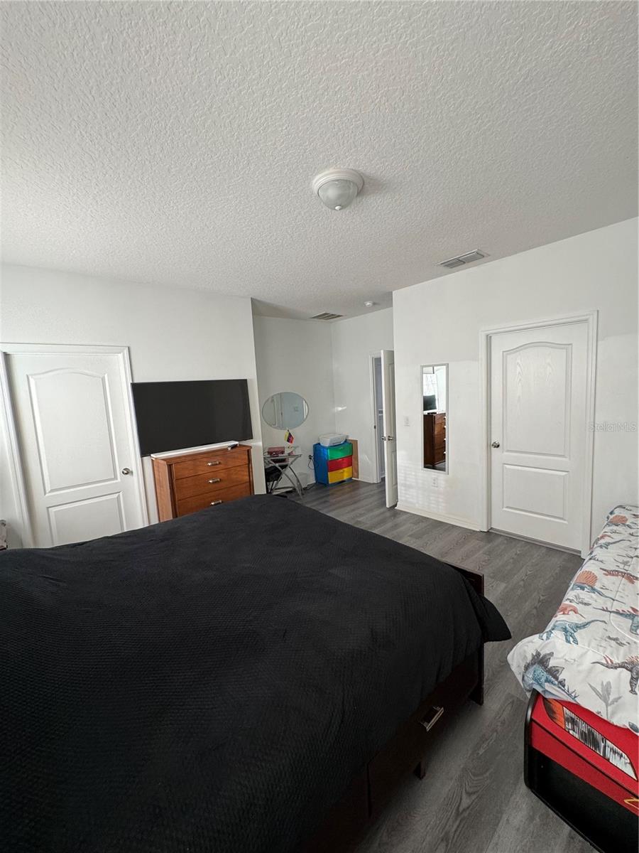 SUMMERLAKE GRVS PH 2 - Residential Lease