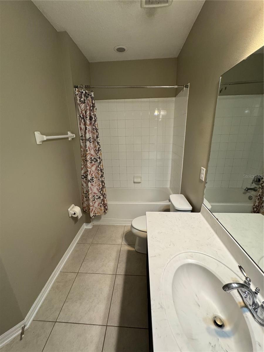 SUMMERLAKE GRVS PH 2 - Residential Lease